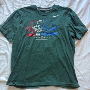 Oregon ducks early 2010s shirt